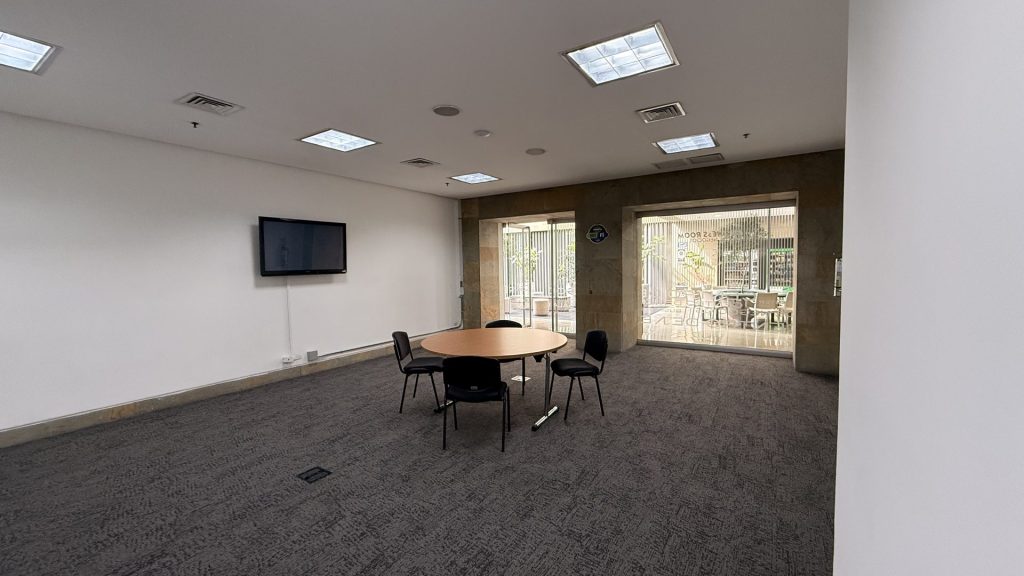 Sala de Negocios, foto 2 de 5